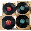 Lot de 4 mini disques pour gramophone en bakelite marque champion baby 0