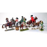 Beau lot de 7 soldats cavaliers en plastique peint 