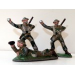 Petit lot de 3 militaires Anglais en tenues de camouflage, l�arm�e quiralu, 