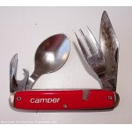 Joli Petit couteau camping � le petit camper �tr�s bon �tat