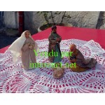 Tr�s ancienne cr�che de No�l � la cire de bougie